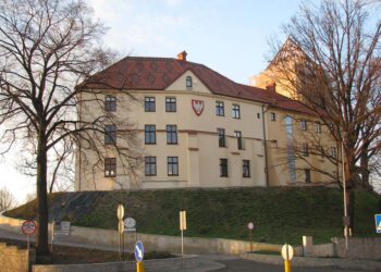 Zajazd Babski – Babice